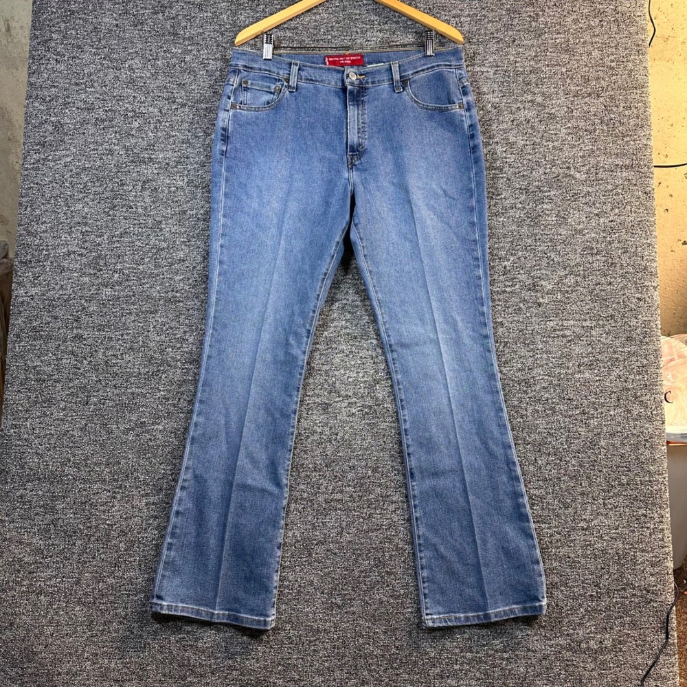 Levis 515 Nouveau Boot Cut Stretch Jeans Womens 16 Medium Wash Blue Low Rise USA